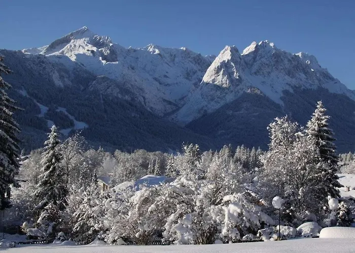 With 3 Bedrooms * Mittenwald